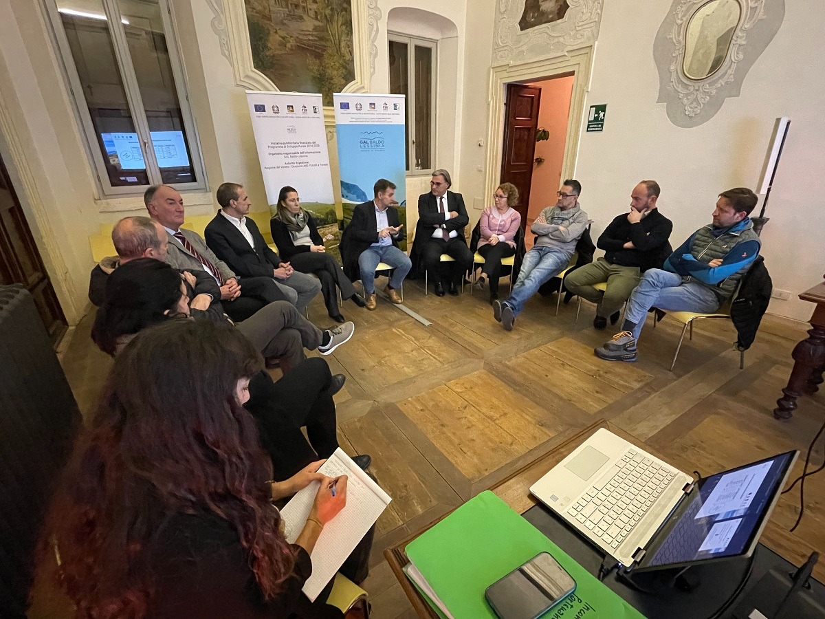 I partecipanti dell'incontro ieri a Tregnago.
